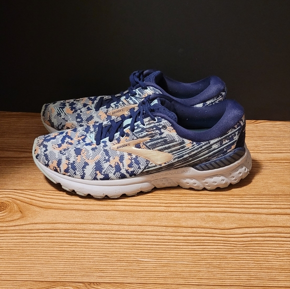 Brooks Shoes - Brooks Adrenaline 19 running shoes womens size 11 sneakers